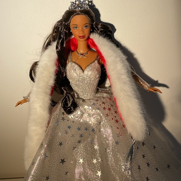 Vintage 2000 Winter Barbie. Special edition collector’s item - Picture 2 of 4